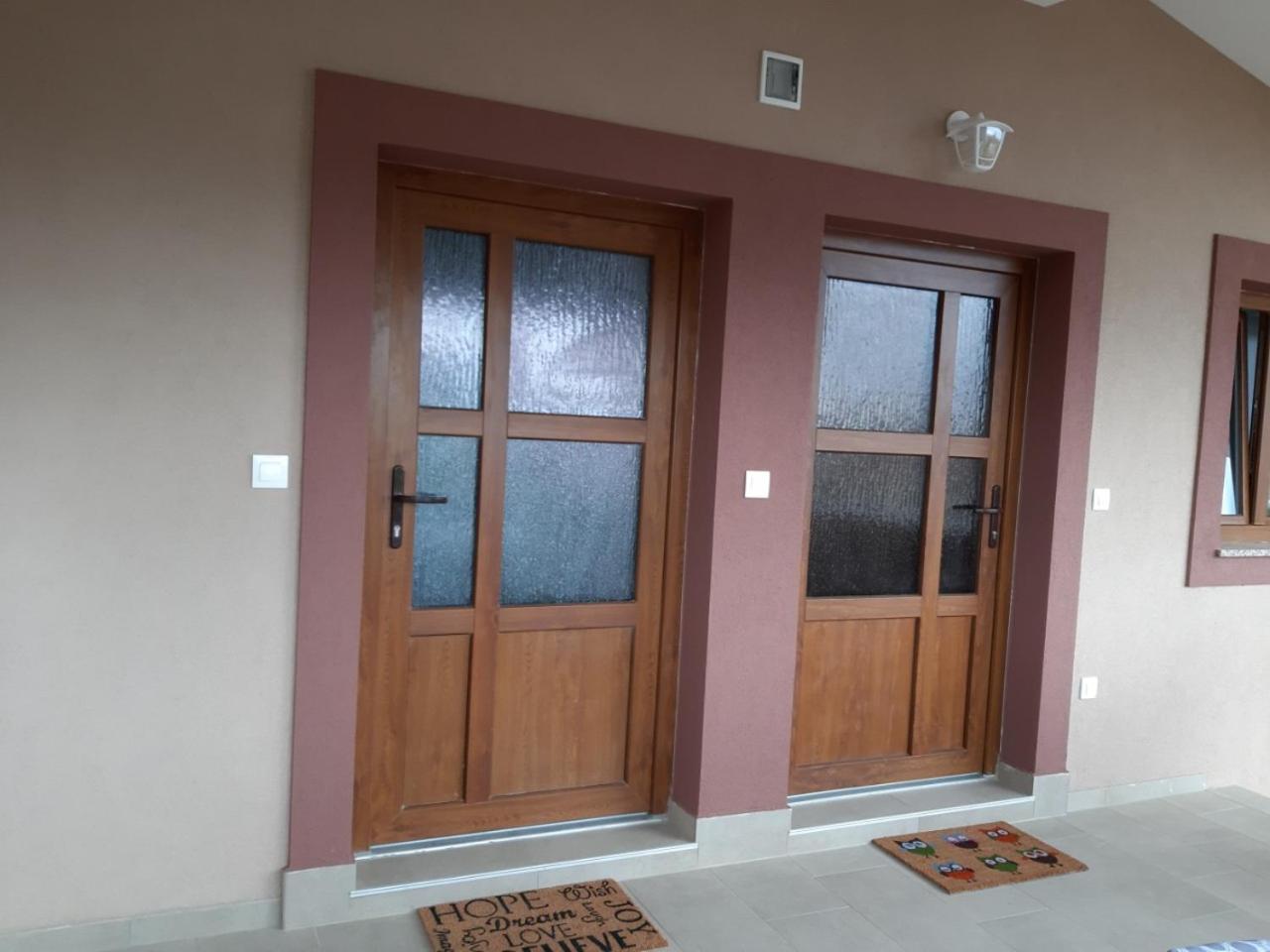 Nena Apartma *